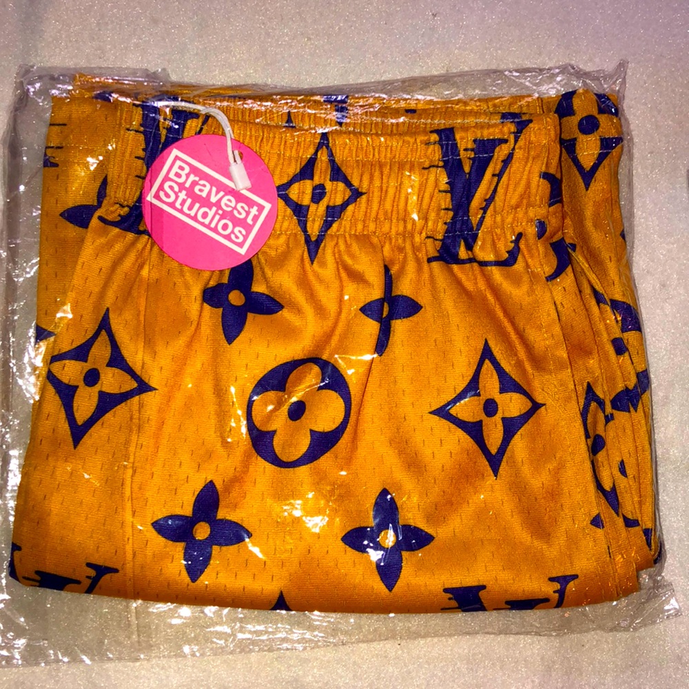 Bravest Studio Lakers LV shorts